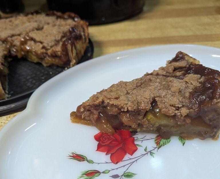 Turn Abundant Green Tomatoes Into a Delicious Mock Apple Pie